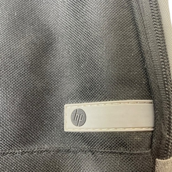 HP Laptop Carrying/Shoulder Bag - Picture 2 of 5